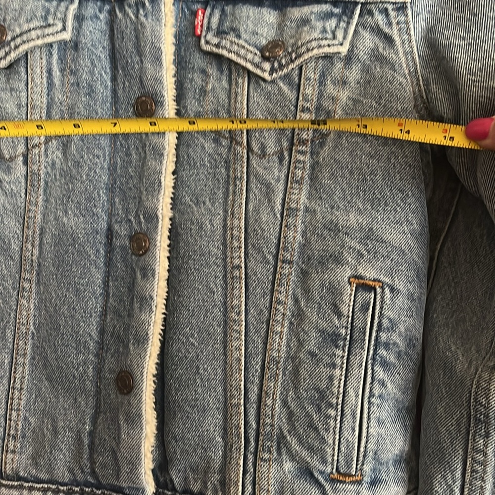 Levi's Light Blue Denim Sherpa Lined Jean Jacket - Picture 7 of 9
